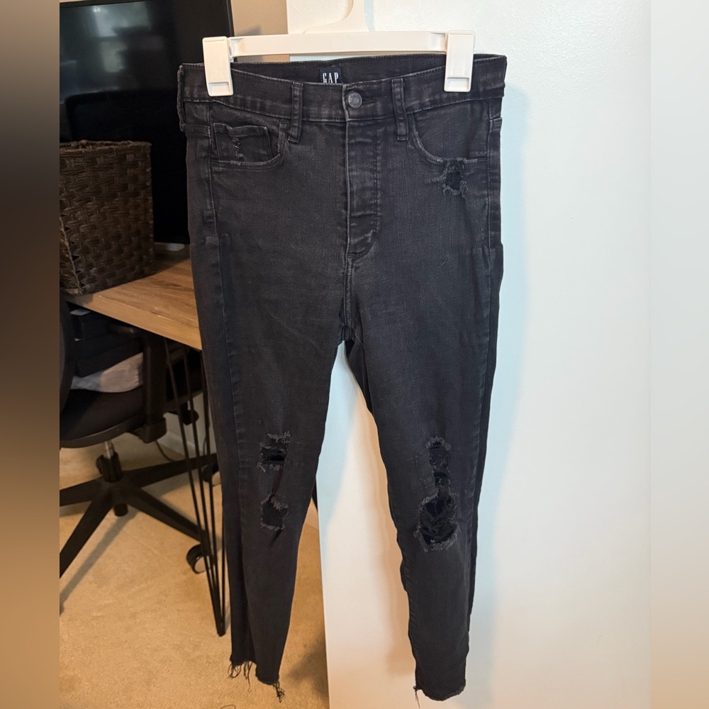 GAP Black Charcoal Ripped Skinny Jeans 8/29 Regular Favorite Jeggings